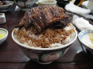 上鰻丼中盛
