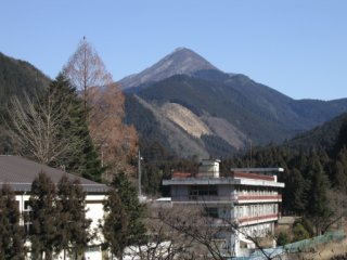 木津より高見山