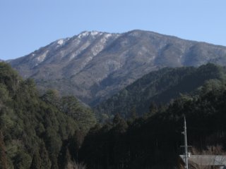平野より高見山