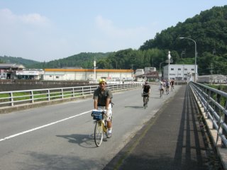 梁瀬橋