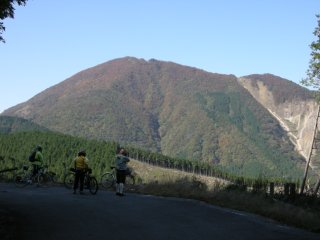 高見山東面