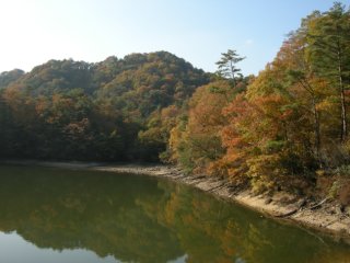 岩尾池